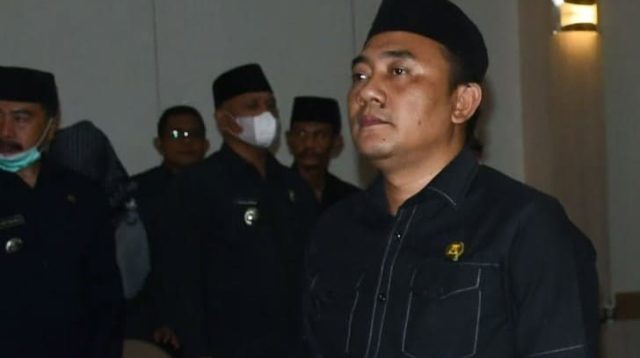 400 SPPG di Kabupaten Sukabumi diwajibkan mengurus Persetujuan Bangunan Gedung (PBG). Dari retribusi sekitar Rp5 juta per bangunan, potensi PAD Kabupaten Sukabumi diperkirakan mencapai Rp2 miliar. DPRD menegaskan retribusi PBG bukan pungutan tahunan.