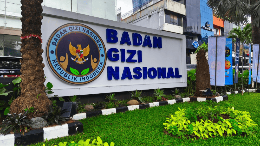 BGN mengungkap tiga penyebab dana operasional SPPG tidak cair, mulai dari laporan harian SIPGN, ketidaksesuaian data penerima MBG, hingga penggunaan anggaran yang tidak disiplin.