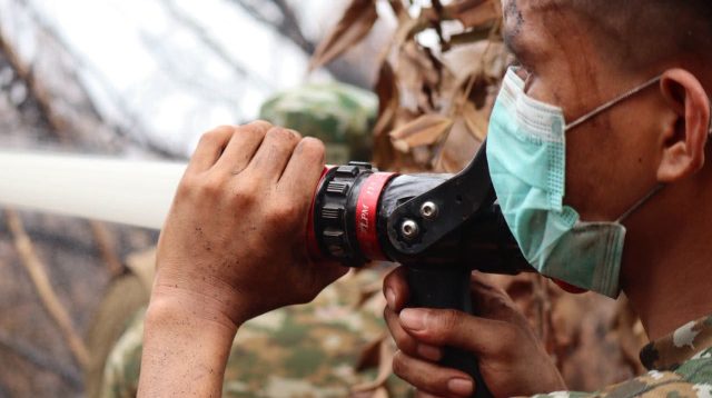 BNPB mencatat 2.186 bencana di Indonesia hingga 21 Oktober 2026. Karhutla, kebakaran Gunung Sumbing, dan potensi dampak Siklon Champi menjadi perhatian.